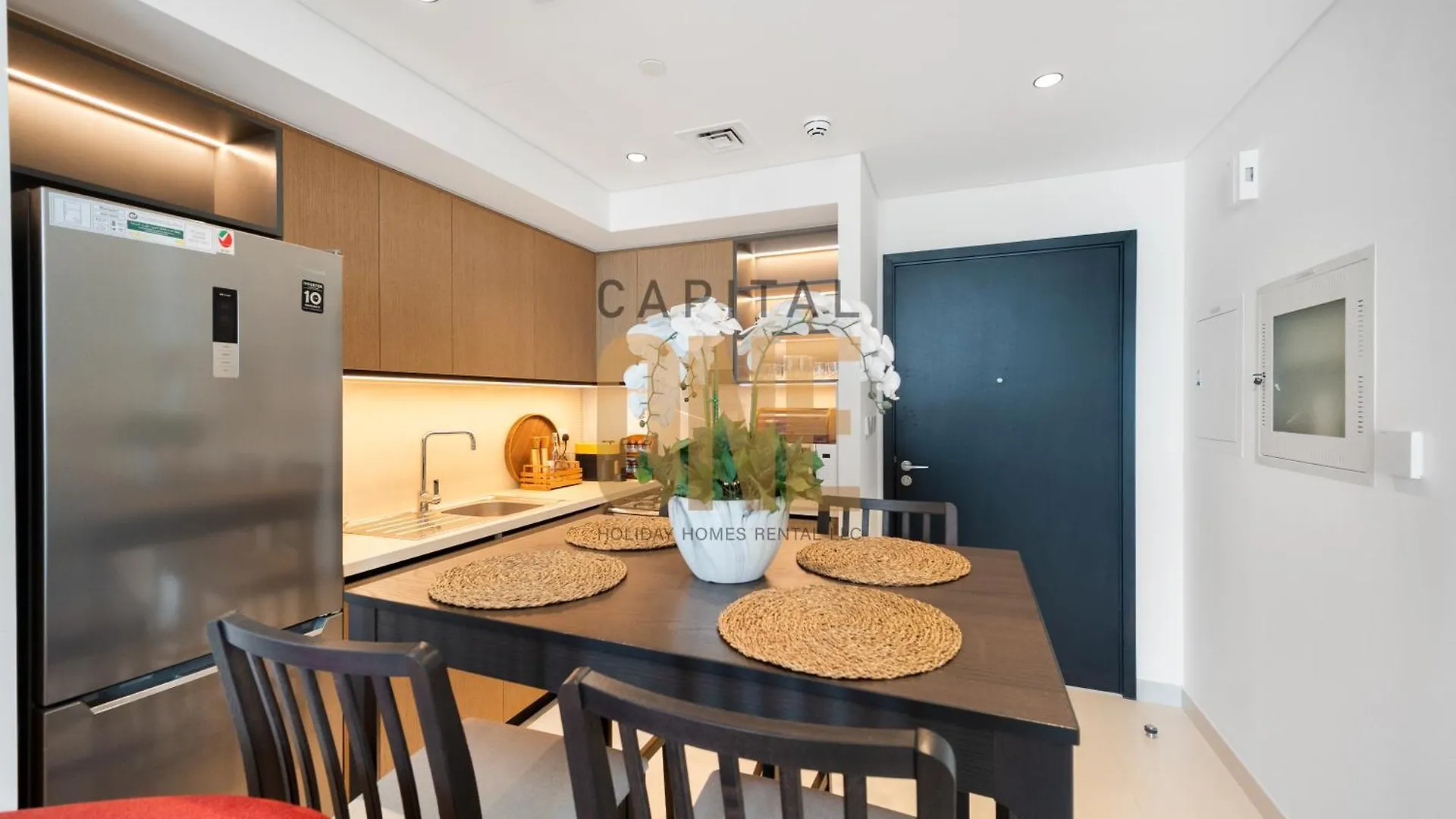 Burj Khalifa And Fountain View, 1Br, Downtown Dubai, Modern Furnished Apartment Dubai